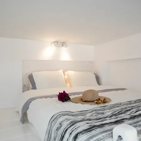 Christy Suites By Alpha Living Mykonos Town Exterior foto